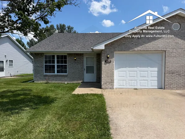 Sabre Circle 427429 Duplex, 427429 Sabre Cir #429, Fulton, MO 65251