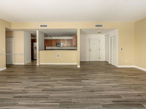 5th image of 8395 SW 73rd Ave APT 501