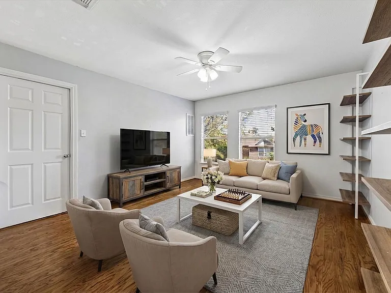 1421 W 26th St #F — Photo 10