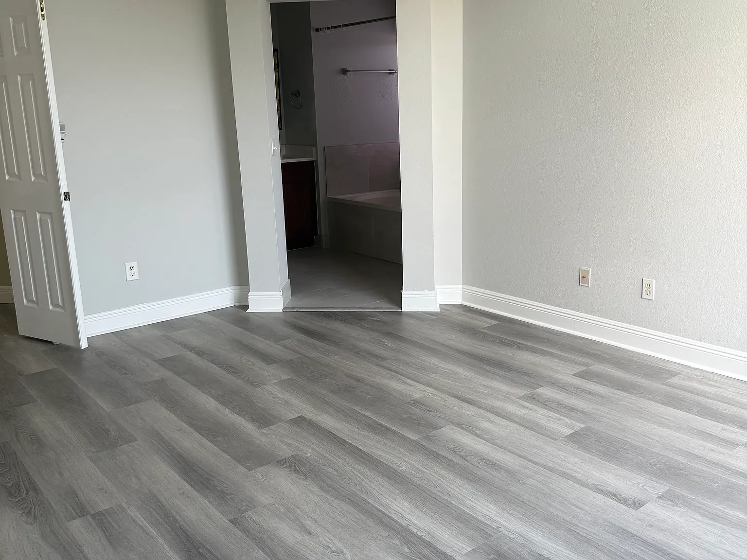 8835 Key West Cir — Photo 3