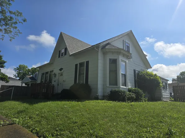 324 N Detroit St, Bellefontaine, OH 43311