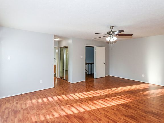 5th image of 8310 Woodland Willows Dr