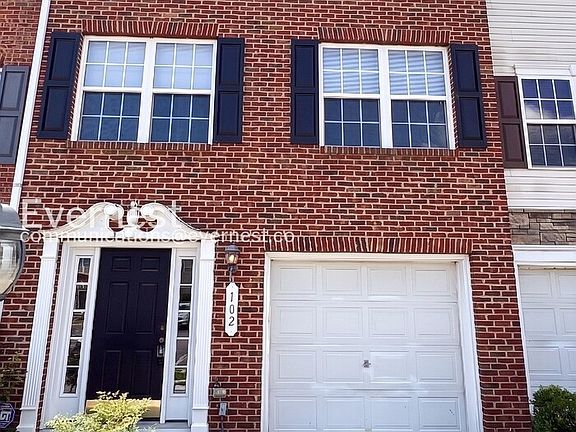 2nd image of 102 Spinnaker Way