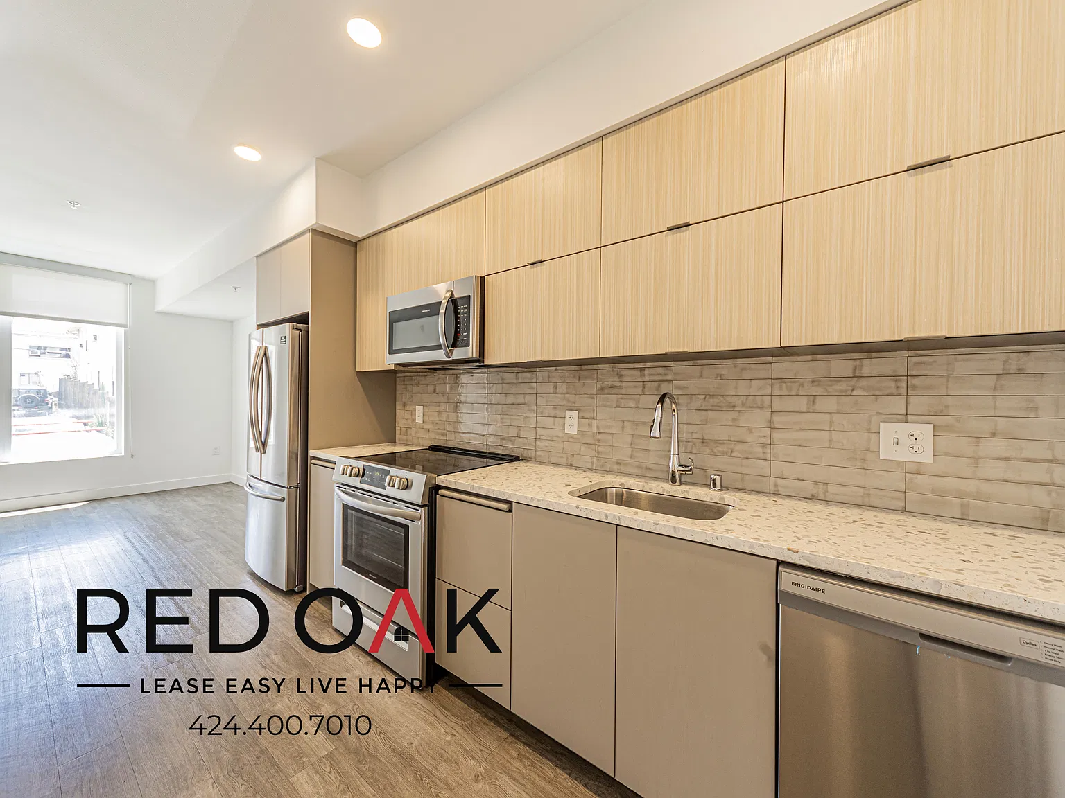 2880 W James M Wood Blvd — Photo 2