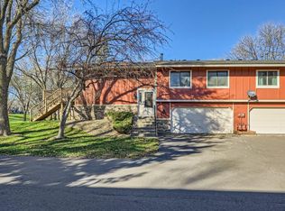 7823 Yucca Ln N, Maple Grove, MN 55311