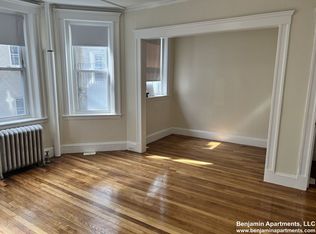 1184 Boylston St #11, Boston, MA 02215