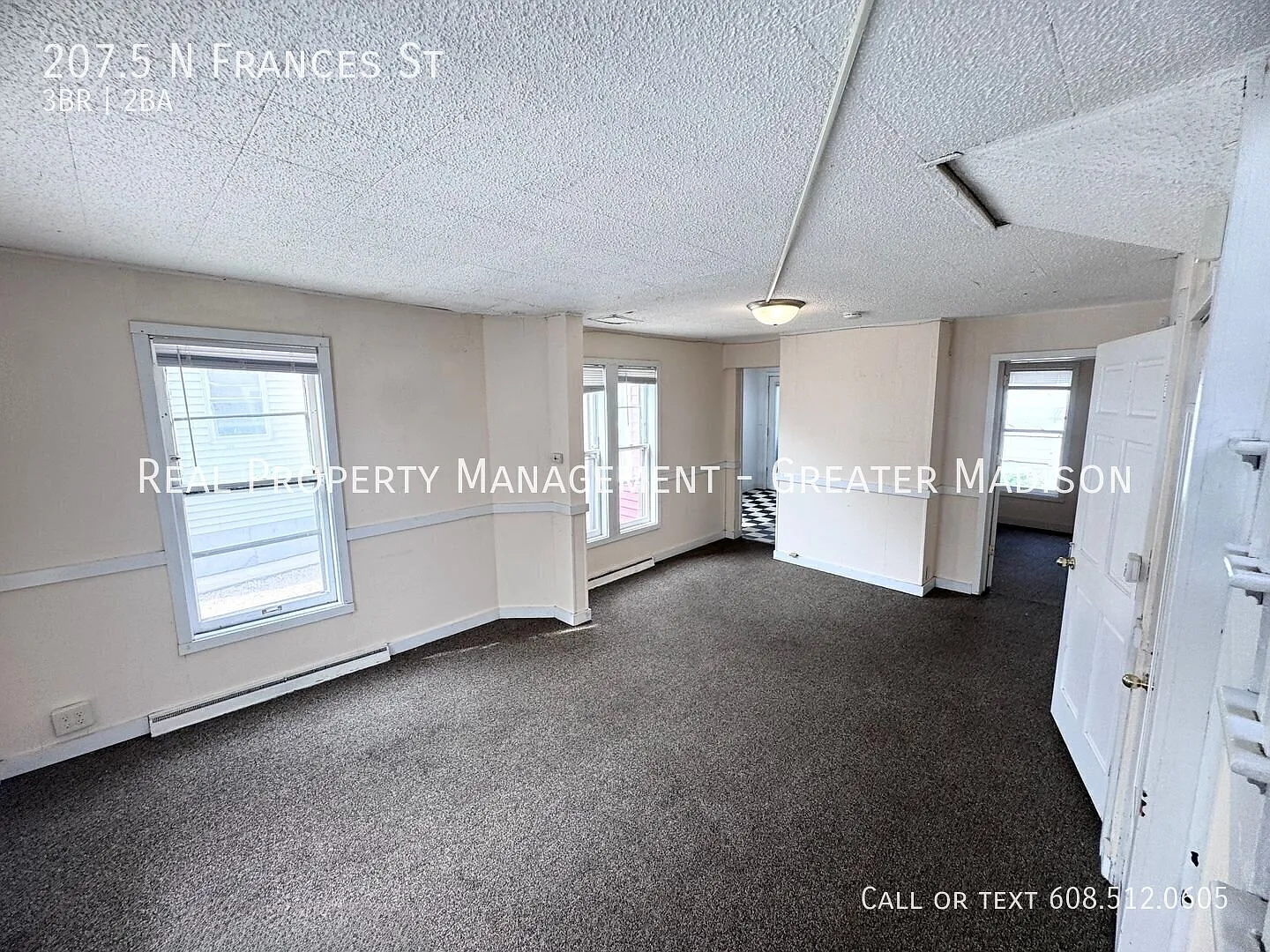 Spacious 3-Bedroom Home in the Heart of Downtown Madison! — Photo 2