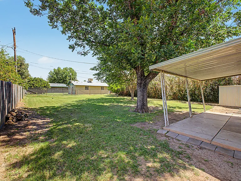 1638 E Williams St — Photo 37