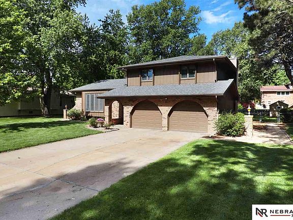 2nd image of 1016 S 218th St