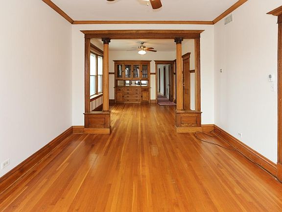 5th image of 3701 W Wrightwood Ave
