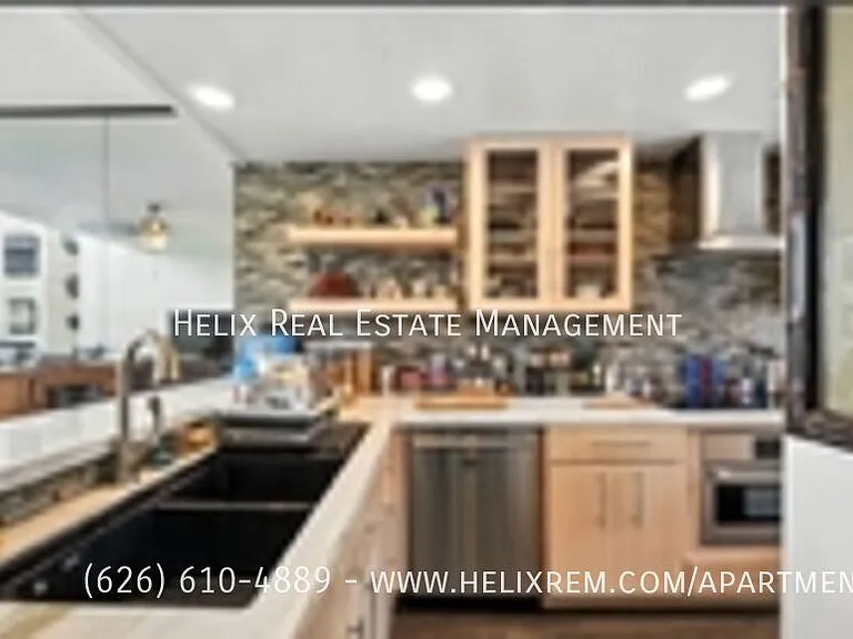 7322 Marina Pacifica Dr N — Photo 27