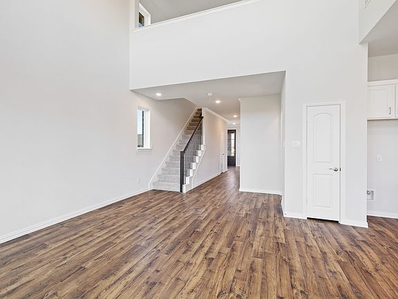 6th image of this home