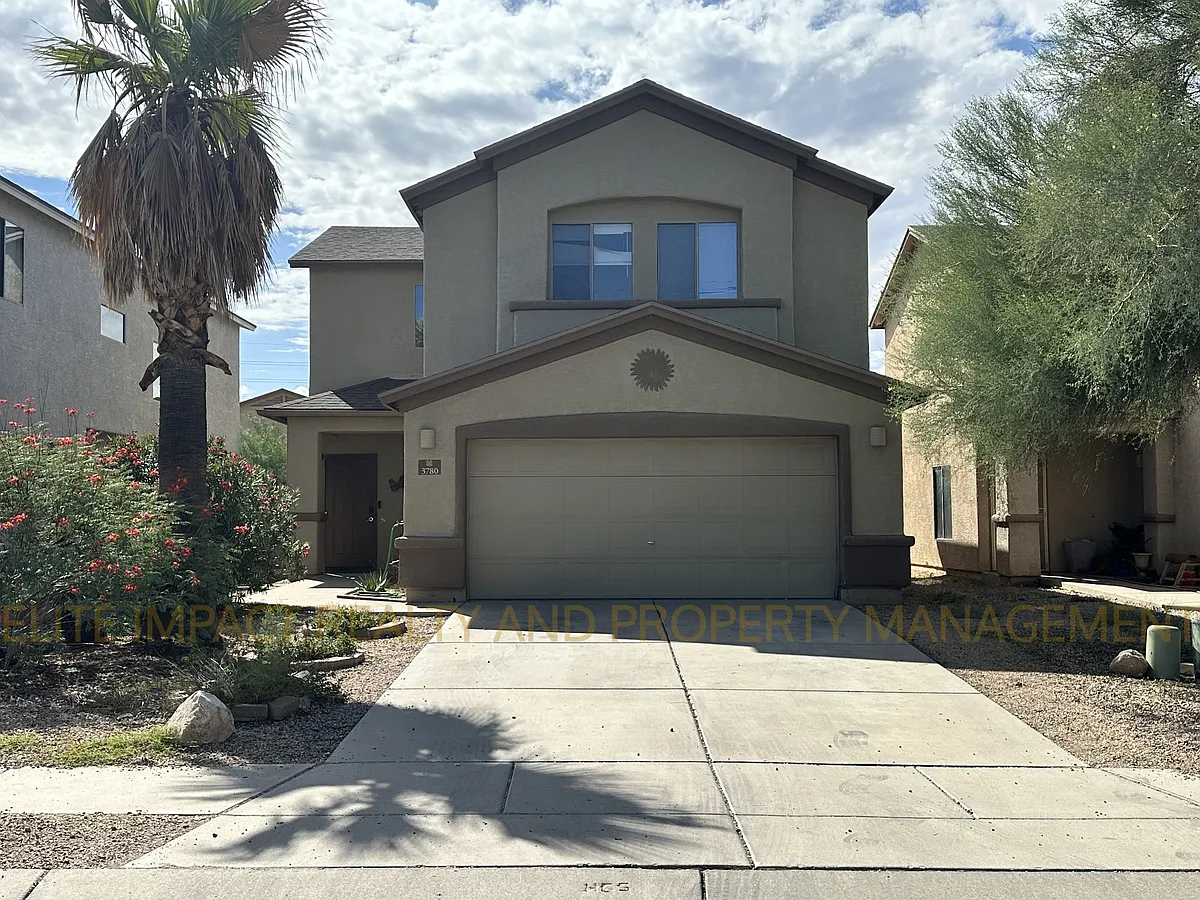 Building Photo - 3780 E Felix Blvd