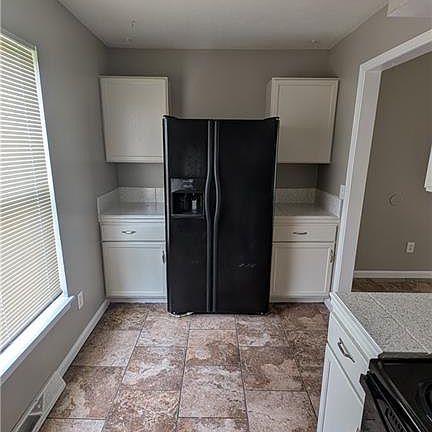 4th image of 8612 Countryshire Ln