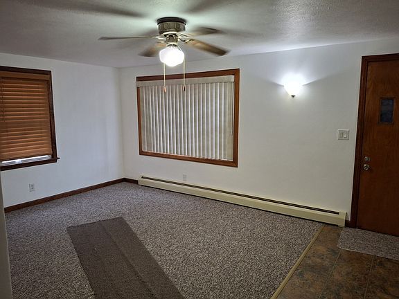 4th image of 1787 Lexington Ave NW