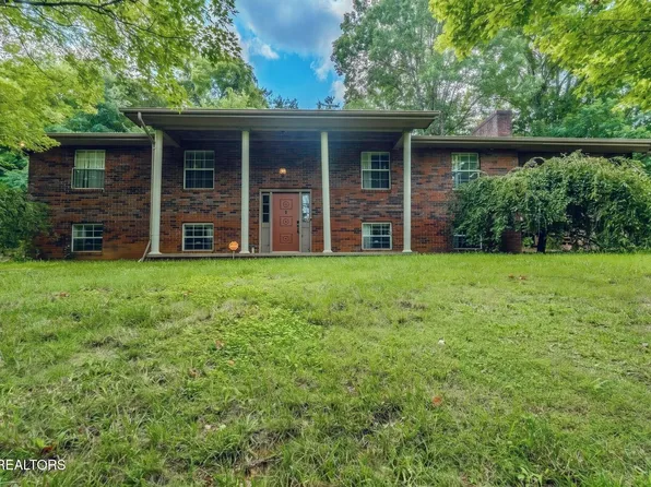 1207 Fagley Dr, Seymour, TN 37865