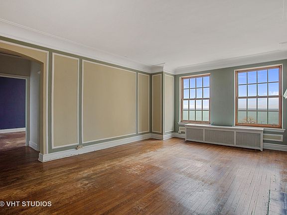 3rd image of 4940 S East End Ave APT 10D