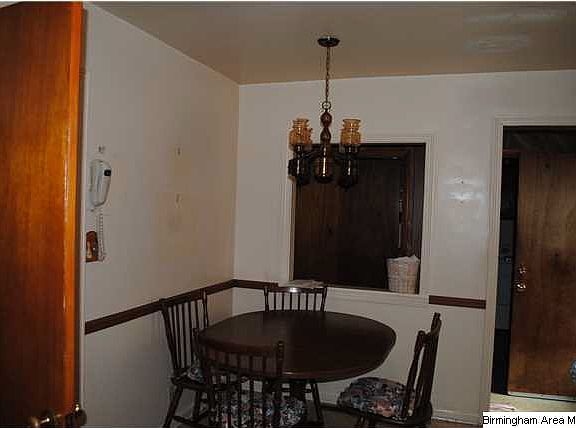 4th image of 9820 Virginianna Dr