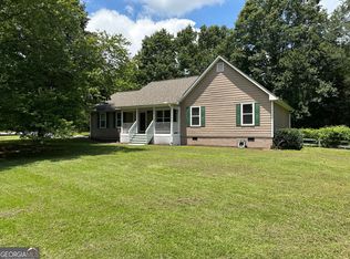 10 Vaughan Ct NE, Cartersville, GA 30121