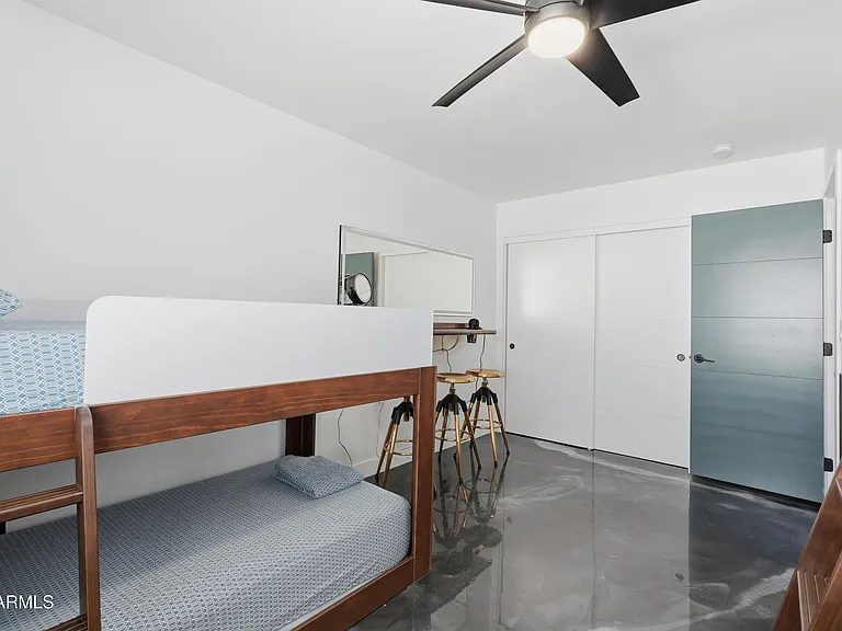 2812 N 71st Pl — Photo 35