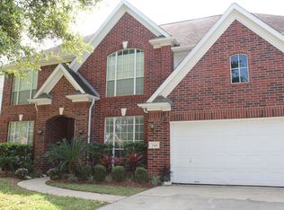 2301 W Van Trease Dr, Deer Park, TX 77536