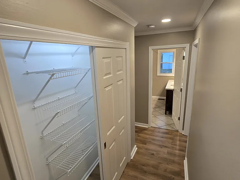 2922 Washington St — Photo 13
