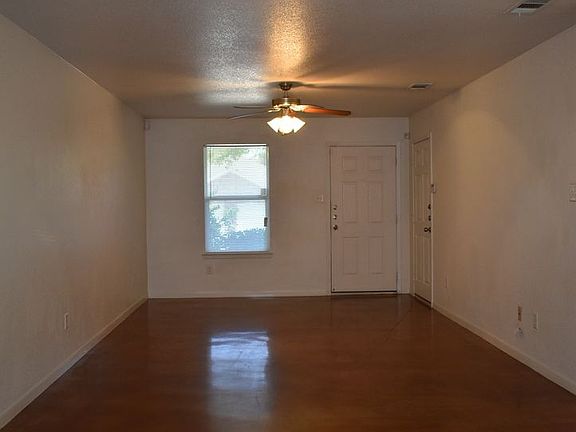 4th image of 316 Elbert Ln