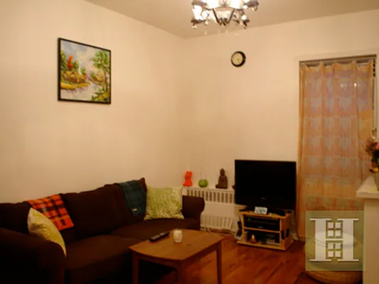 Rented by Halstead Real Estate | media 20