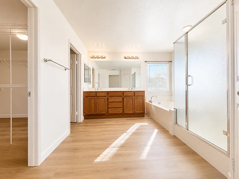 4420 Cloudywing Rd — Photo 21