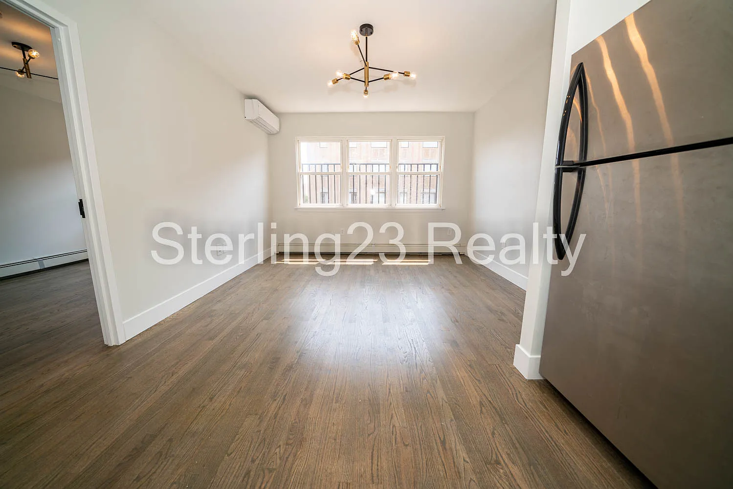 31-16 31st Street — Photo 3