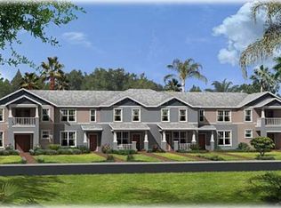1084 Honey Blossom Dr, Orlando, FL 32824