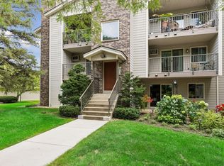 2130 Ridge Dr APT 23, Saint Louis Park, MN 55416