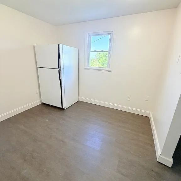 116 Salter Rd #3 — Photo 5