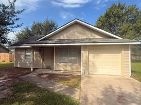 623 Oak St #623, Hinesville, GA 31313