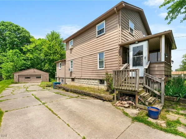 3722 Elmwood Ave, Youngstown, OH 44505