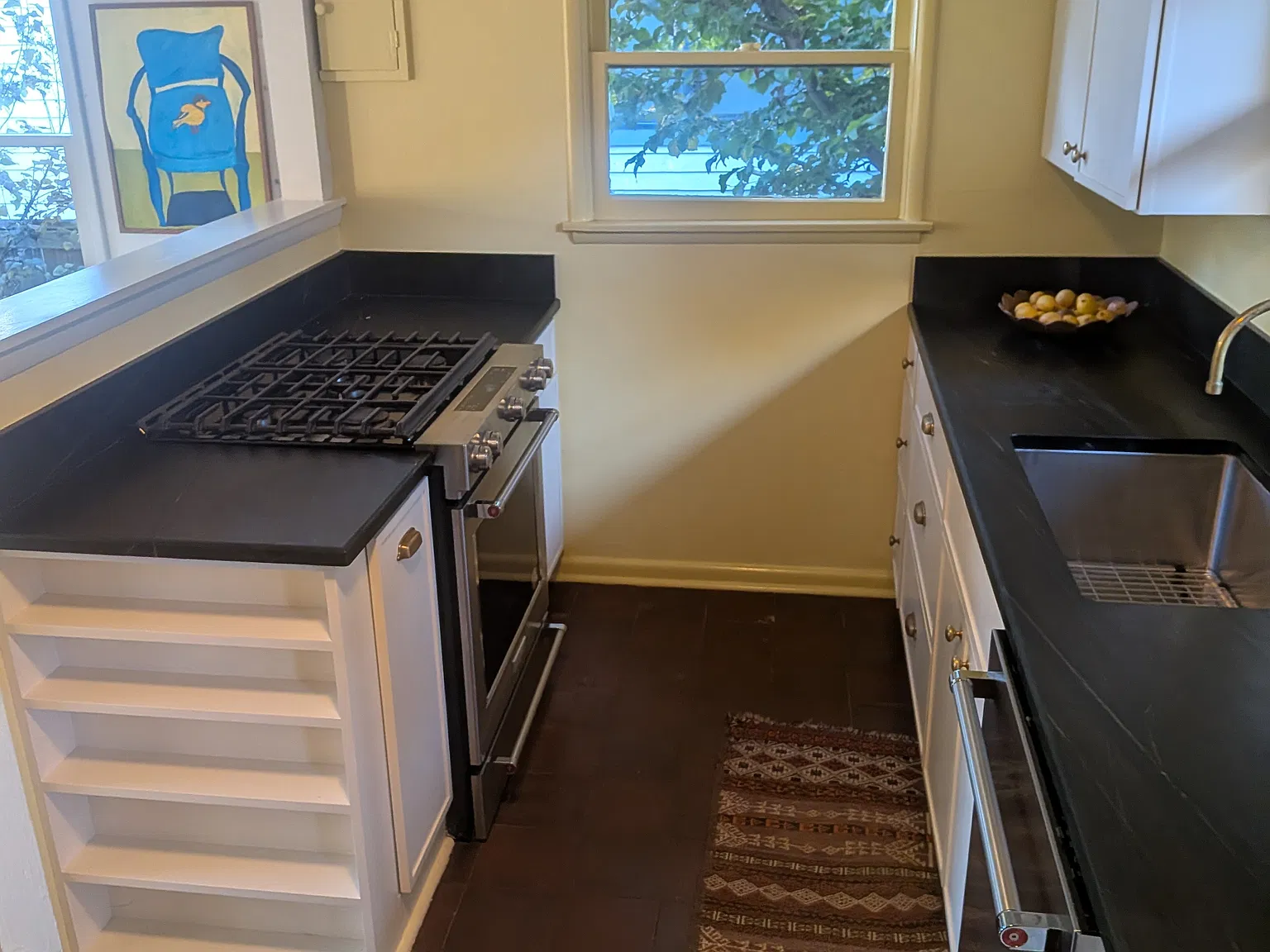 2 bed, 750 sqft, $3,600 — Photo 4