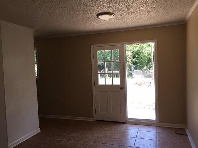 1st image of 7650 Linda Lee Dr