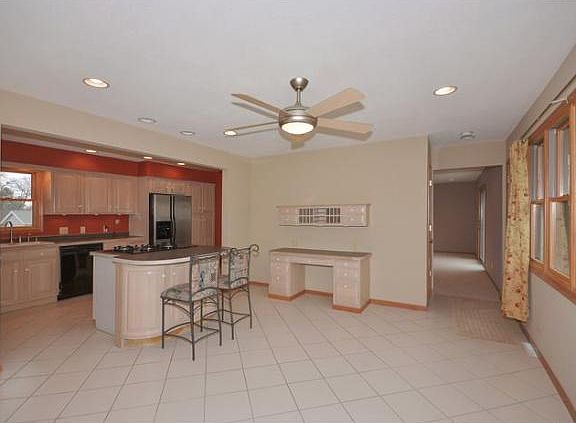 5th image of 796 Hokah Ave