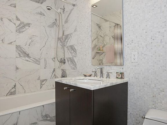 5th image of 4630 Center Blvd APT 609