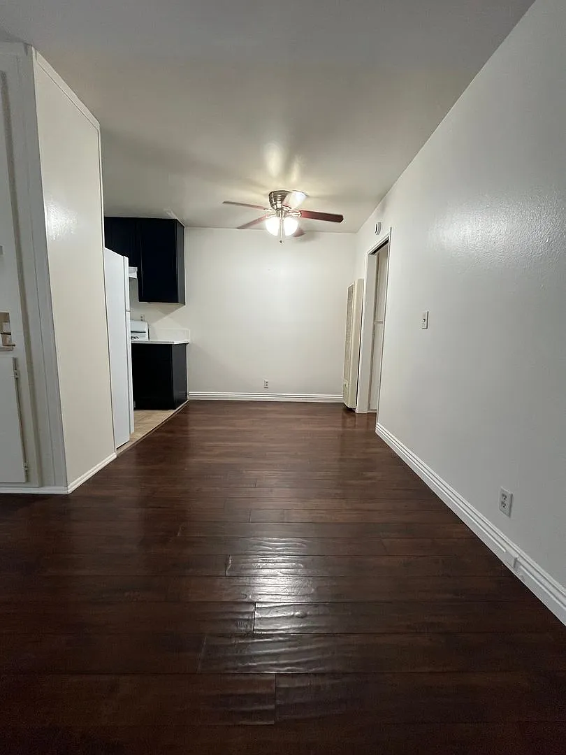 1432 Robinson Ave — Photo 4
