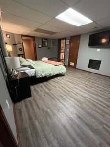 (Undisclosed Address), Enfield, CT, 06082