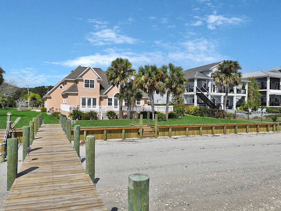 1st image of 10038 Heckscher Dr