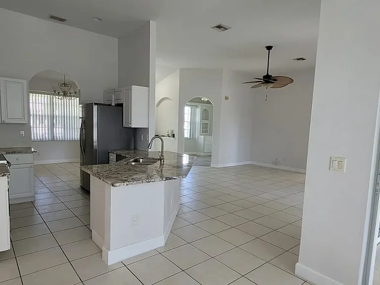 4101 Chiquita Blvd S — Photo 5