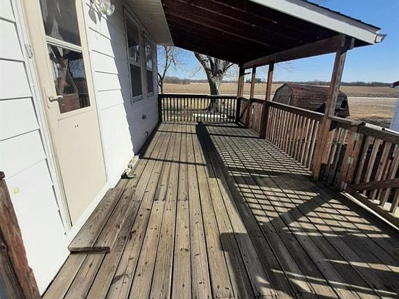 4th image of 942 660n Ave