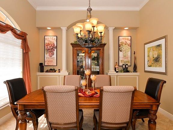 4th image of 5029 Maple Glen Pl