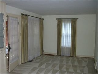4th image of 2106 Eugene Field Ave