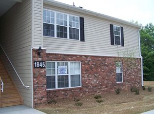 1845 Crest Hollow Dr APT 104, Winston Salem, NC 27127