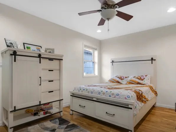 15-35 149th Street image 8 of 26