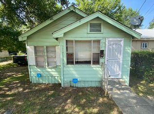 828 W Peace St, Canton, MS 39046