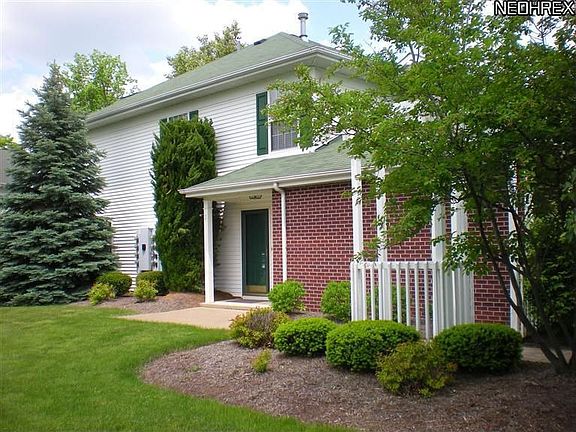 3rd image of 6718 Woodruff Ct
